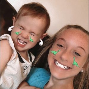 Meet your Posher, Shaina